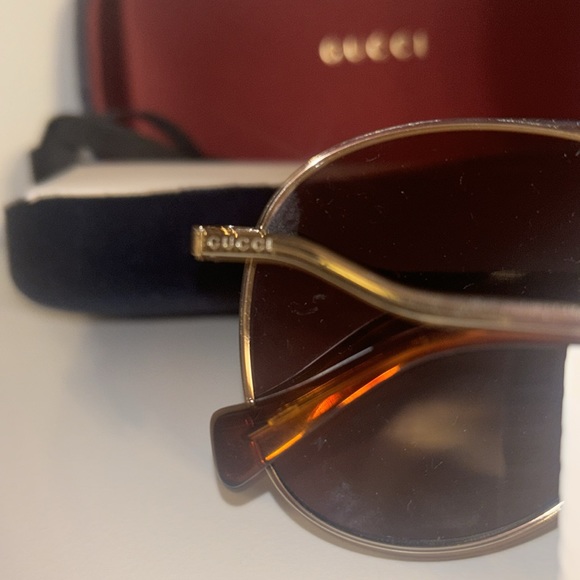 COPY - NEW GUCCI 59MM PILOT AVIATOR SUNGLASSES ($435 MSRP) - Picture 5 of 5